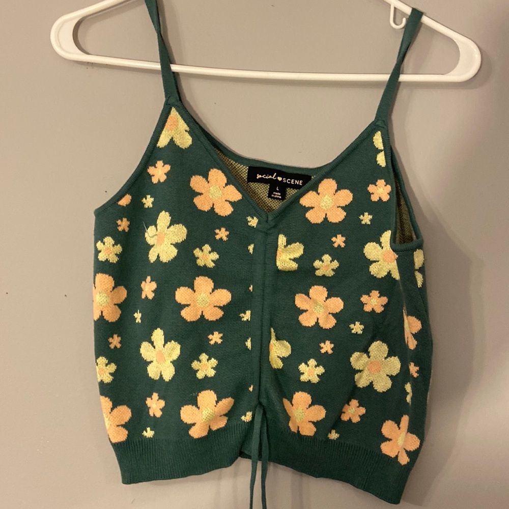 Floral adjustable crop top